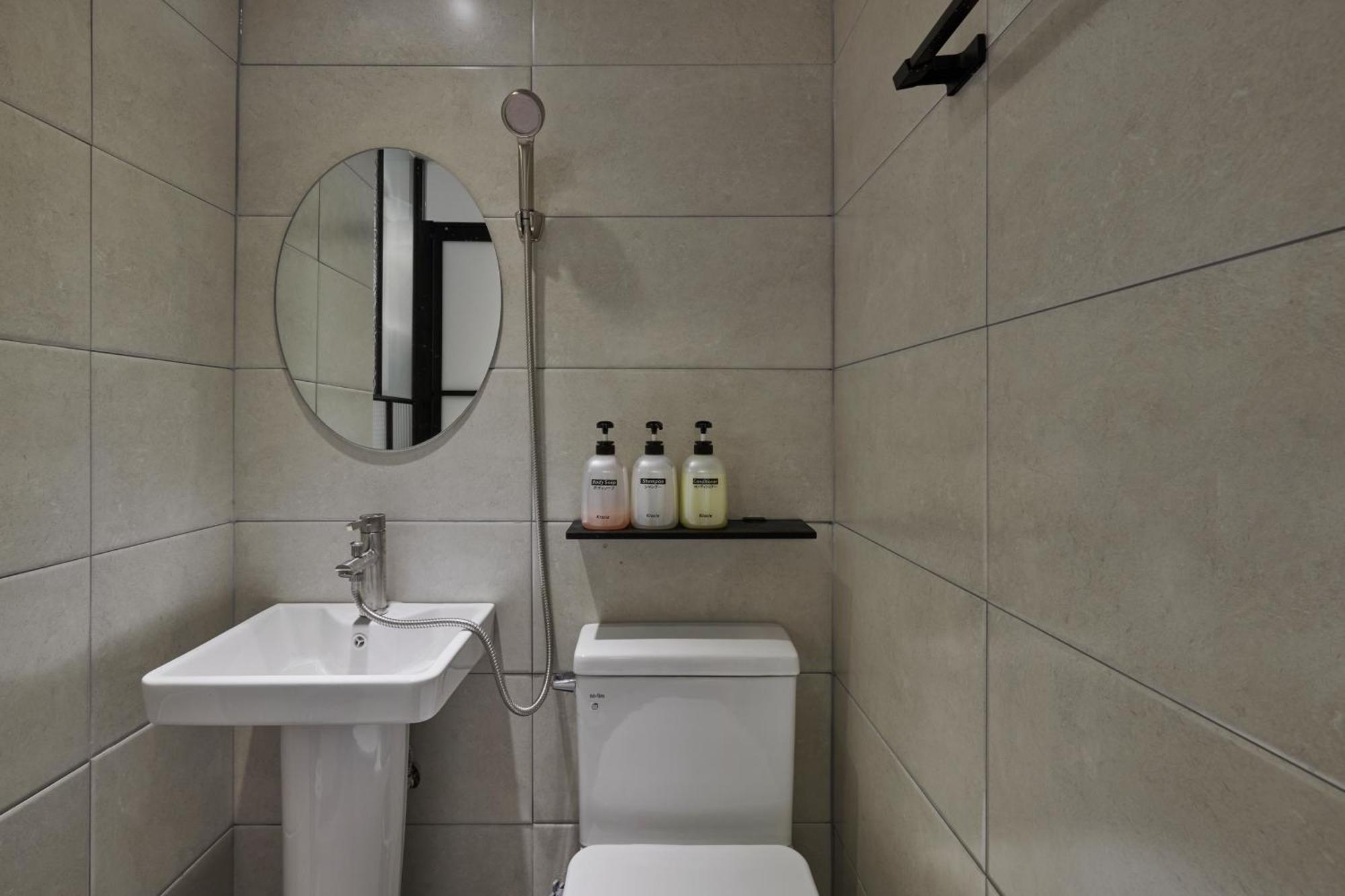 Eight Rest Hostel Myeongdong Сеул Экстерьер фото